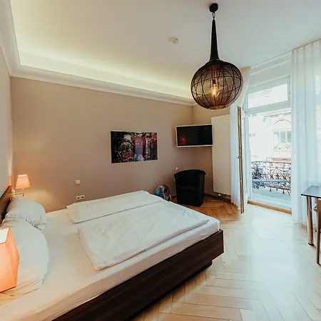 Heidelworld Apart Otel *